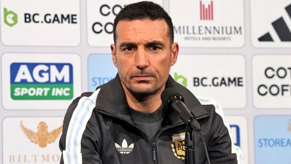 Lionel Scaloni habló sobre su continuidad al frente de la Selección Argentina: «Estoy aquí para seguir&nbsp;adelante»