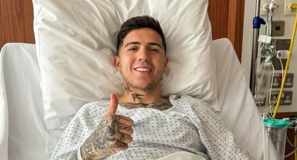 Enzo Fernández tras su operación: «Voy a volver más fuerte que&nbsp;nunca»