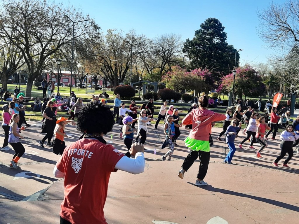 el Municipio de Tigre fomenta la actividad física de los vecinos y vecinas en los espacios públicos