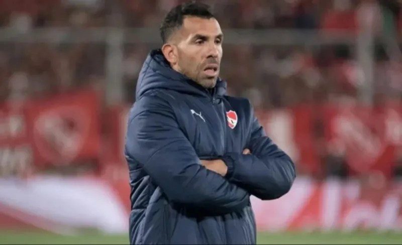 Carlos Tevez renunció como entrenador de&nbsp;Independiente