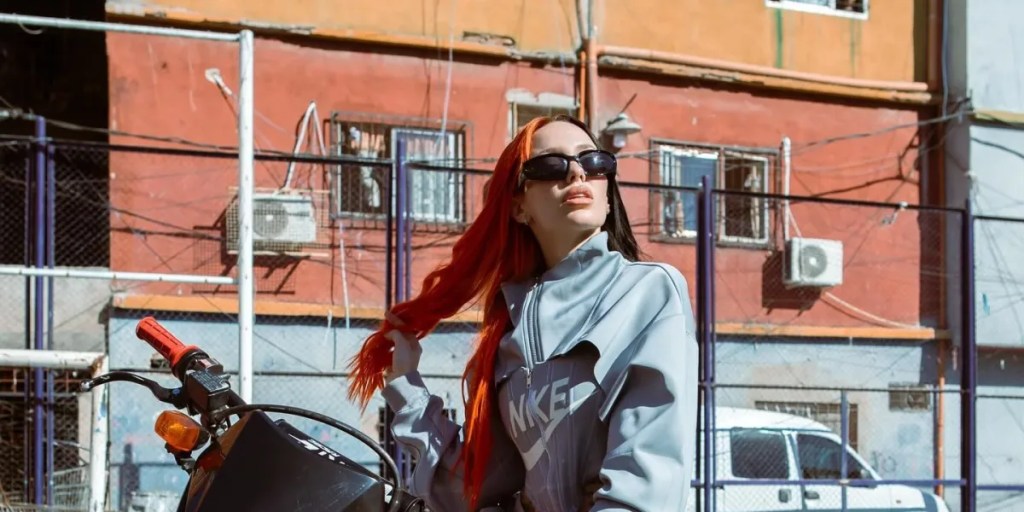 La Joaqui vuelve a donde grabó «Butakera» con El Noba y estrena «San&nbsp;Turrona»