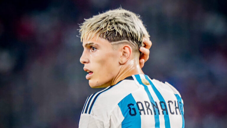 El emotivo posteo del padre de Alejandro Garnacho en la previa del debut en Copa&nbsp;América