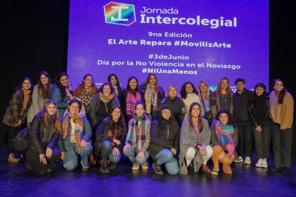 MÁS DE 400 ALUMNOS Y ALUMNAS PARTICIPARON DE LA 9° EDICIÓN DE LA JORNADA INTERCOLEGIAL “EL ARTE REPARA”