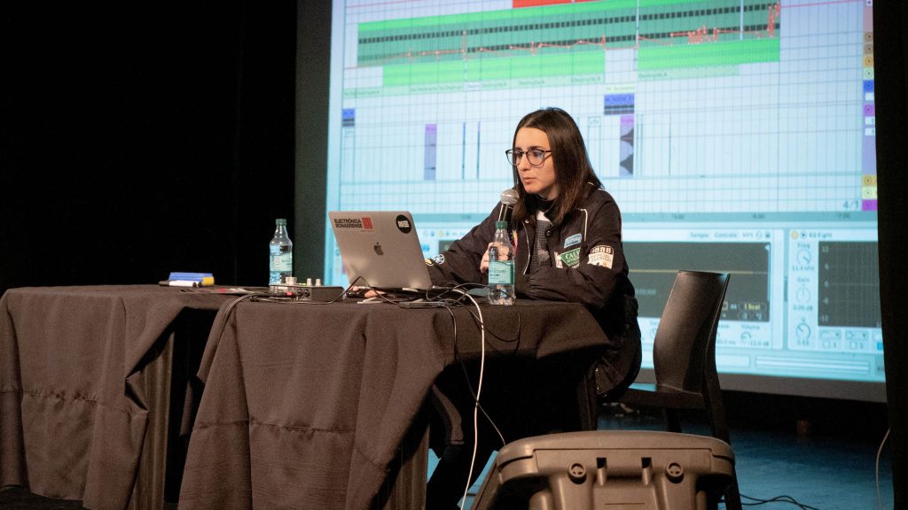 Llega a Lomas de Zamora el taller «Mi Primer Track» del programa Electrónica Bonaerense