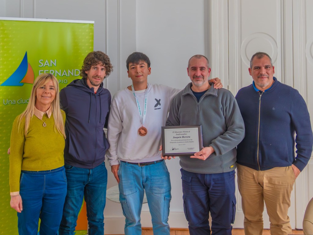 Juan Andreotti recibió al sanfernandino medallista en las Olimpíadas de&nbsp;Química