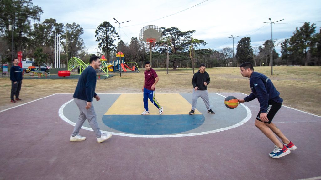 El municipio de Tigre promueve la actividad fisica al aire&nbsp;libre