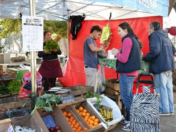 Cronograma de ferias y mercados con precios accesibles de Morón para&nbsp;septiembre