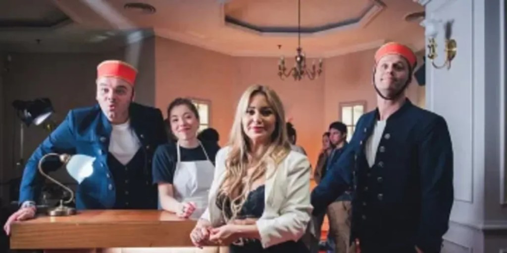 Los Caligaris estrenan «Tu Infeliz» junto a Karina y continúan su gira por&nbsp;Latinoamérica