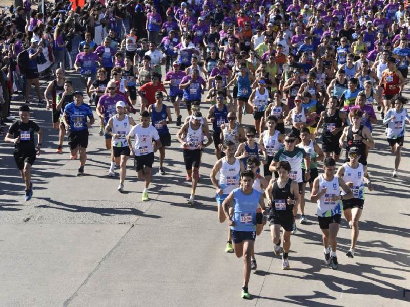 Mes del deporte en Malvinas Argentinas: carreras y una bicicleteada para las&nbsp;familias