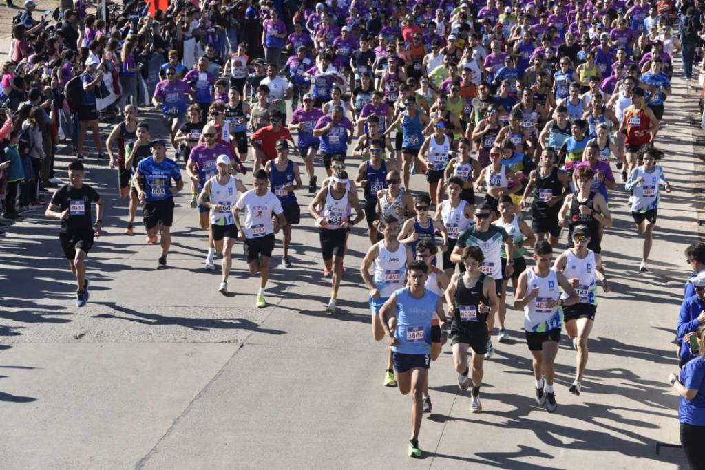 Mes del deporte en Malvinas Argentinas: carreras y una bicicleteada para las&nbsp;familias