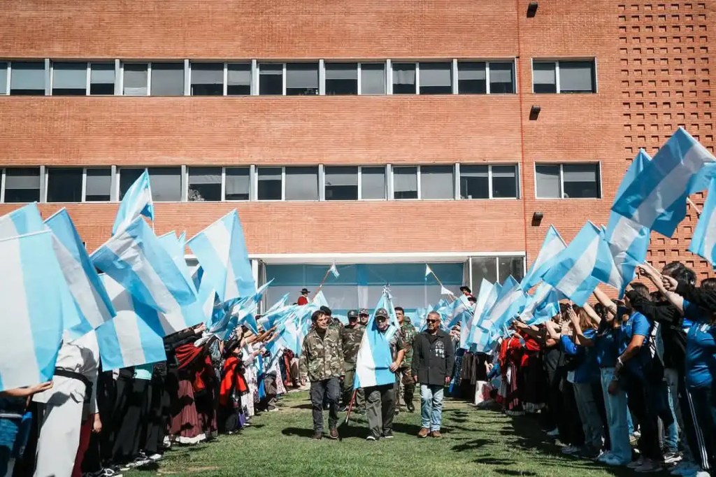 Malvinas argentinas homenajeó a los héroes de Malvinas en su 43°&nbsp;aniversario