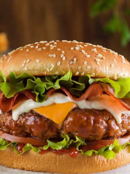 “Sabores de San Isidro” invita a probar las mejores hamburguesas con un importante&nbsp;descuento